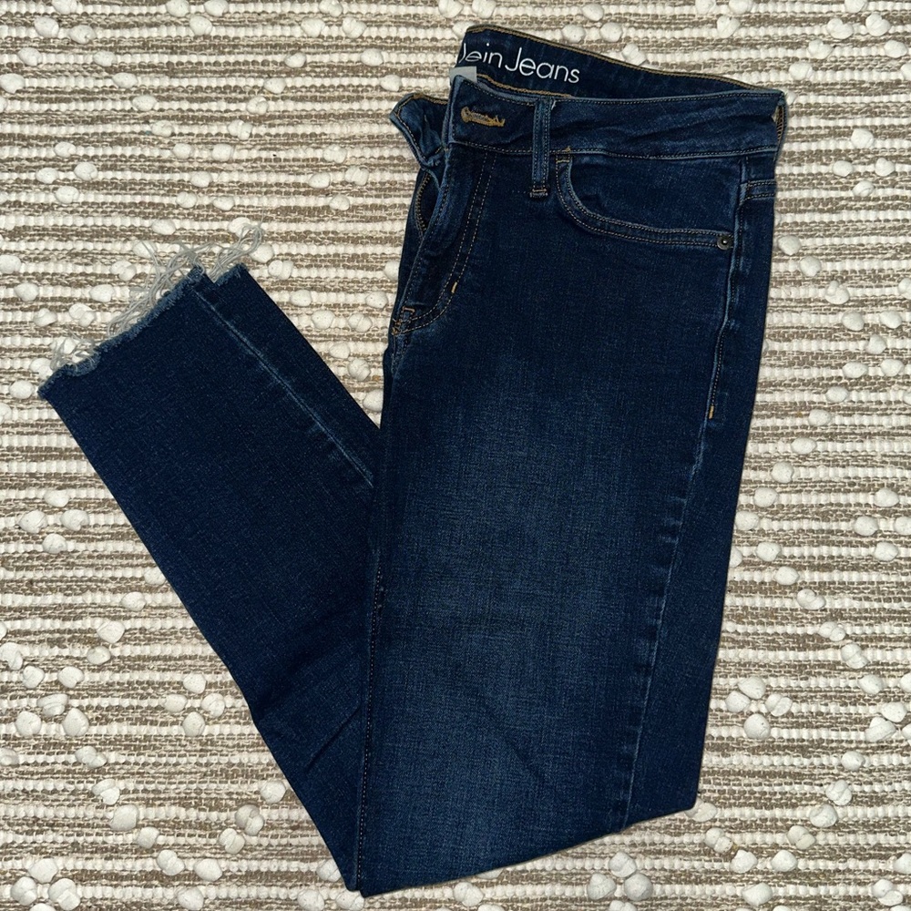 Calvin Klein Women's Deep Blue Skinny Jeans